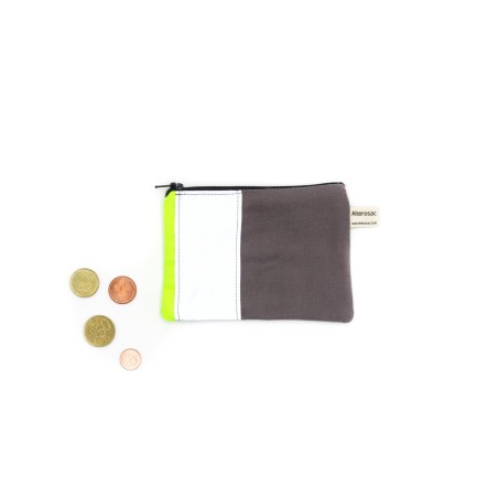 Porte-monnaie en veste de sécurité upcyclée